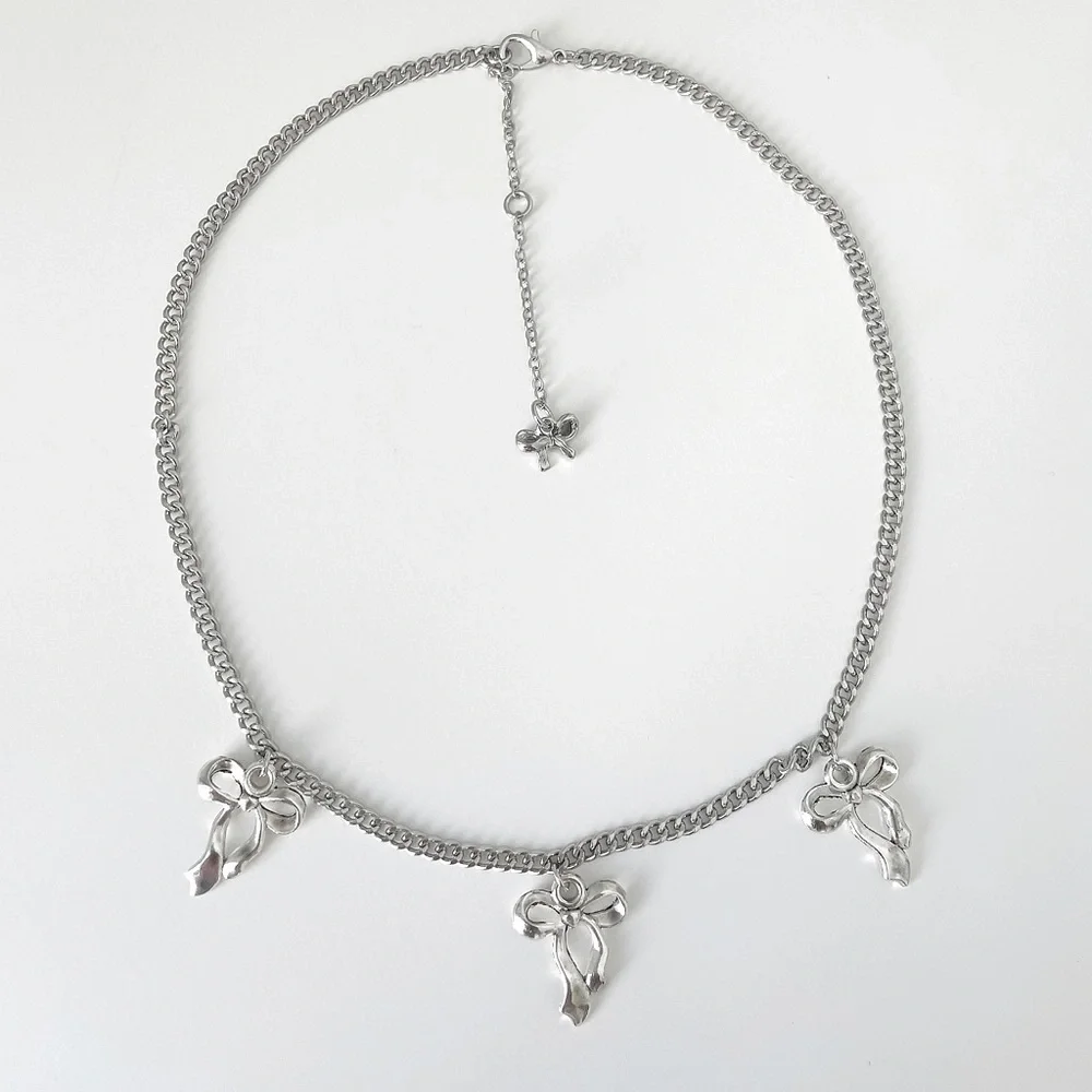 Bow Charm Necklace